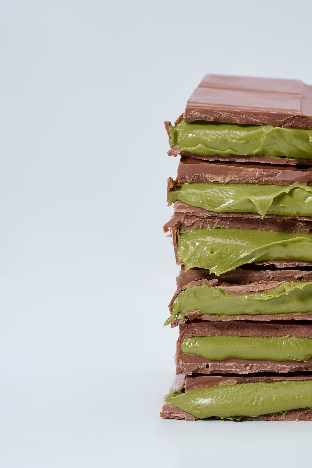 PISTACHIO CHOCOLATE BAR