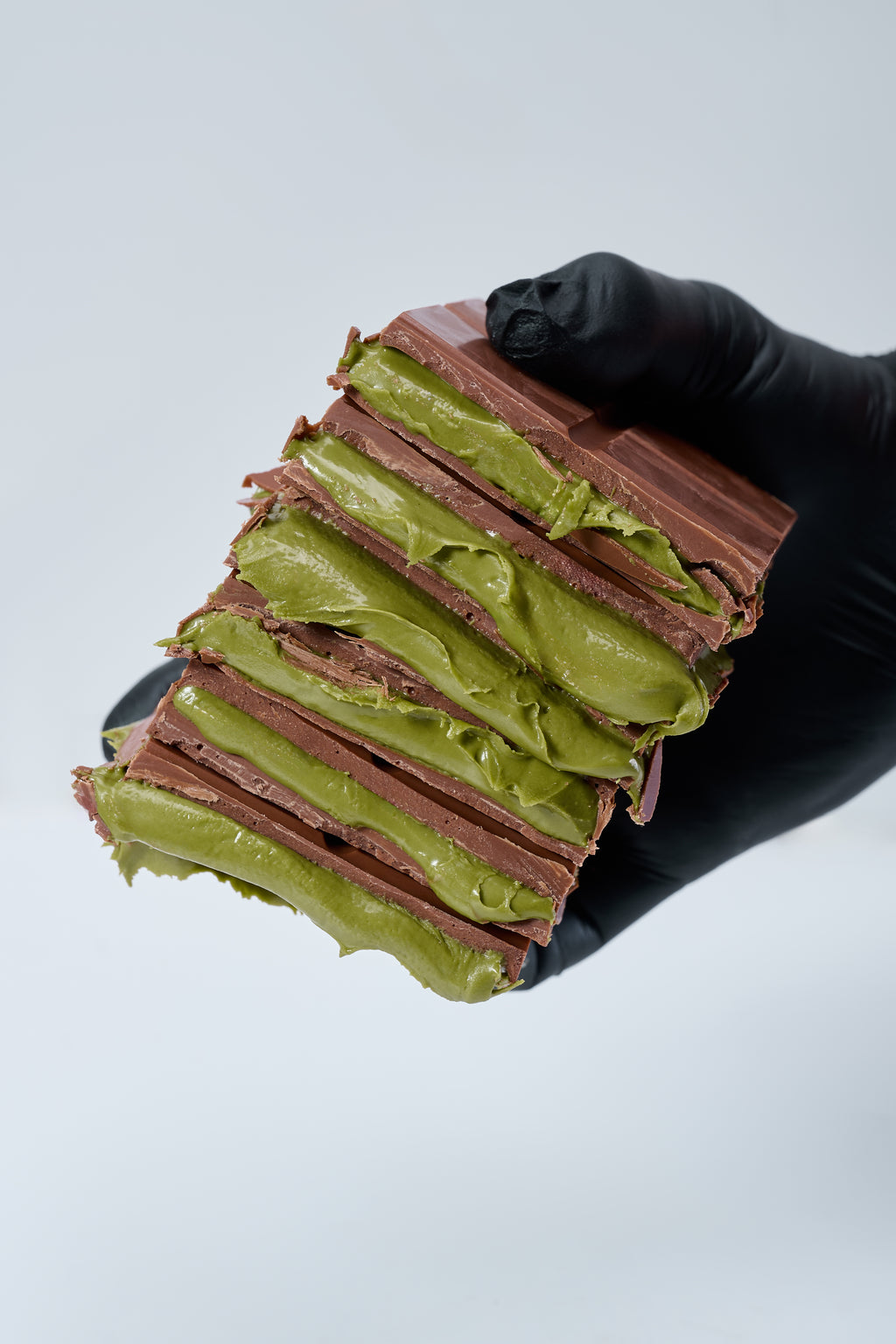 PISTACHIO CHOCOLATE BAR