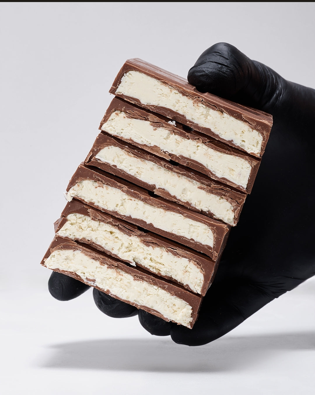 RAFFAELLO CHOCOLATE BAR