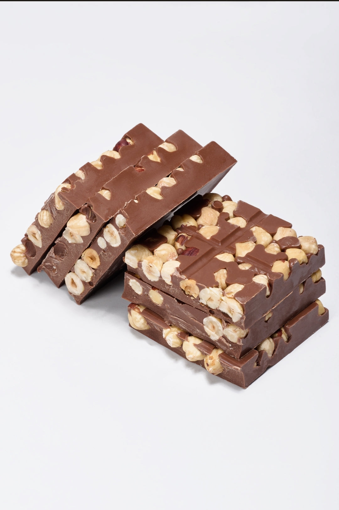 ROASTED HAZELNUT CHOCOLATE BAR