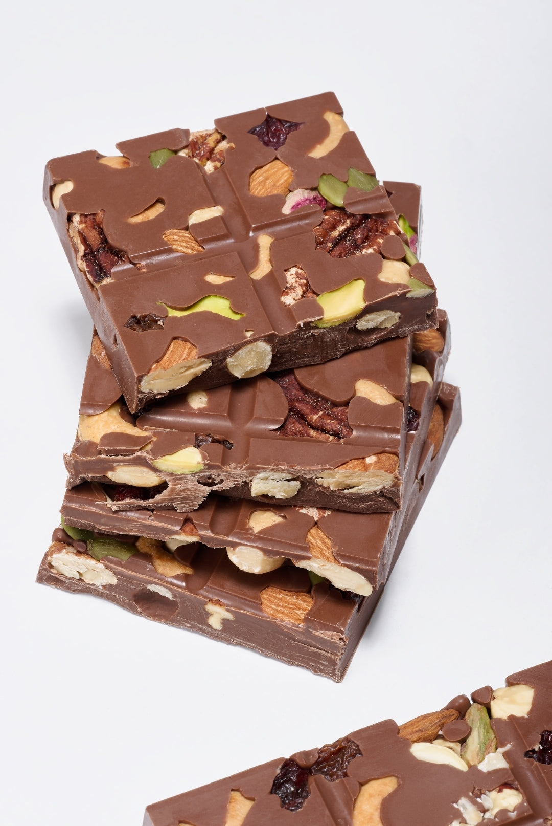 PREMIUM NUT CHOCOLATE BAR