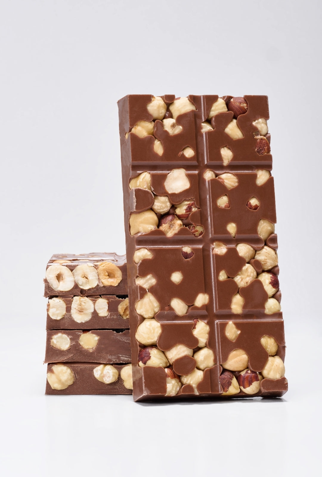 ROASTED HAZELNUT CHOCOLATE BAR